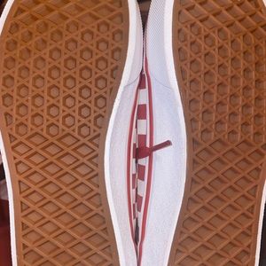 Kids Vans red/white causal shoe